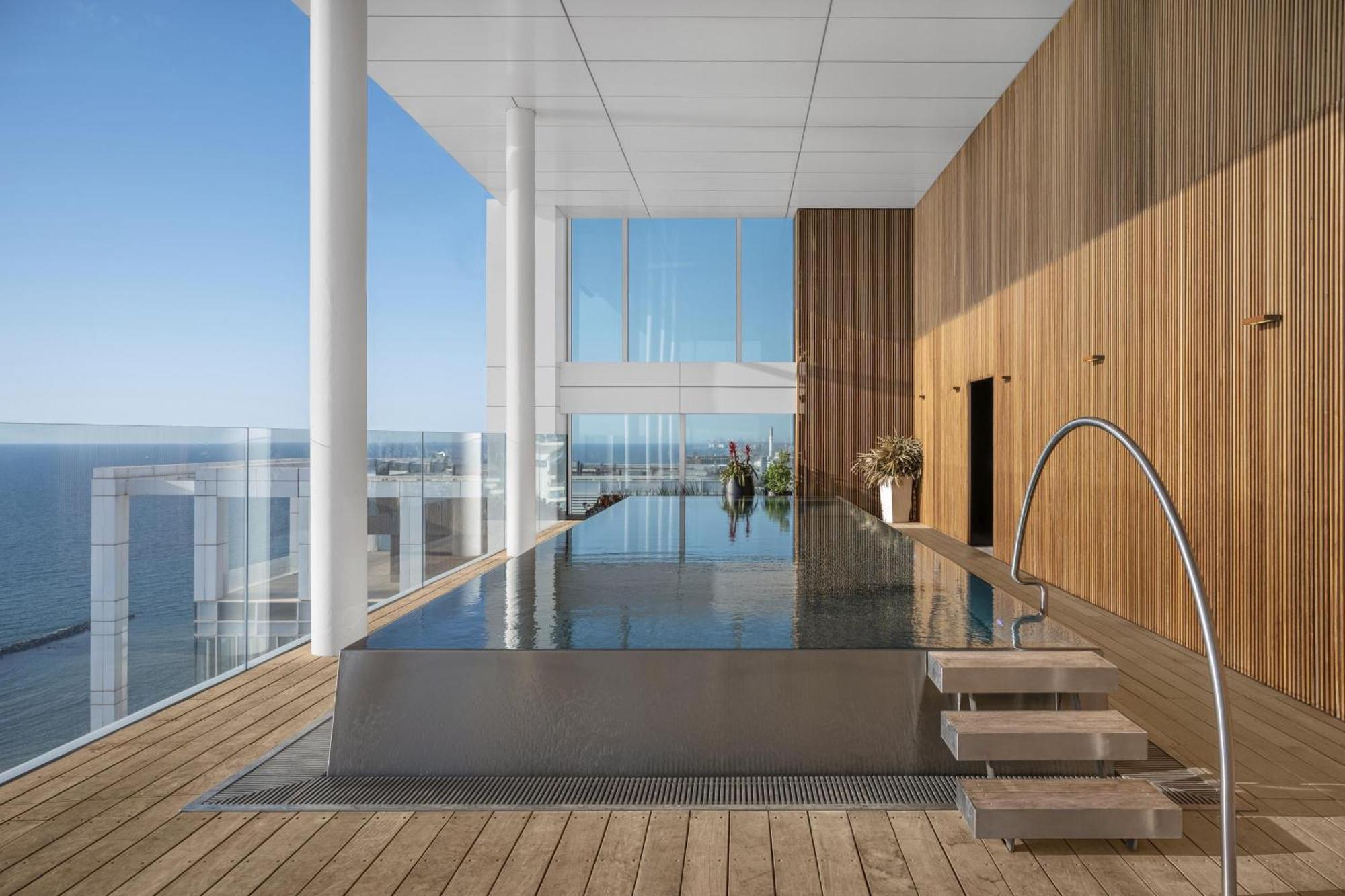 The David Kempinski Hotel 5*