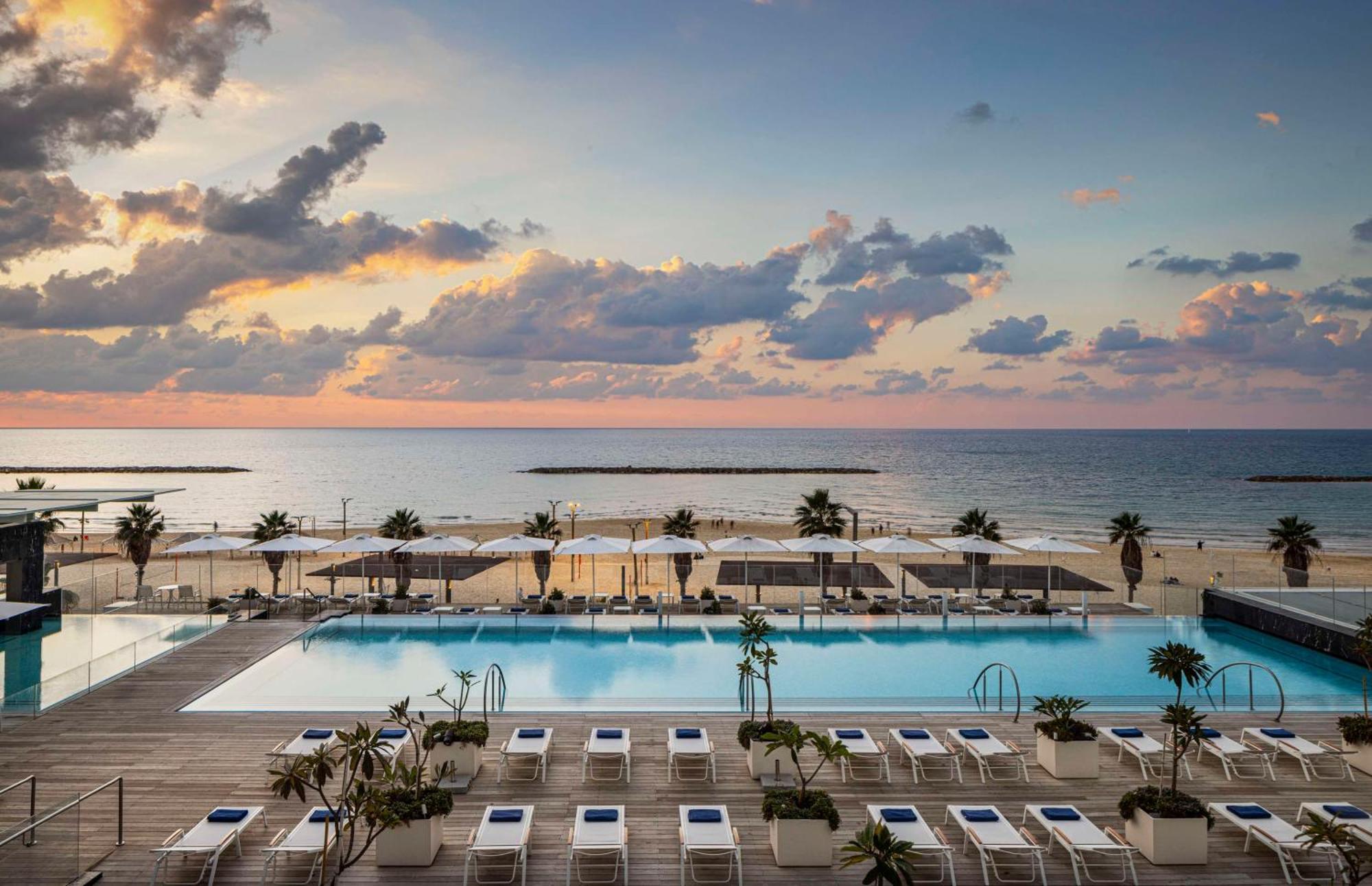 The David Kempinski Hotel 5*